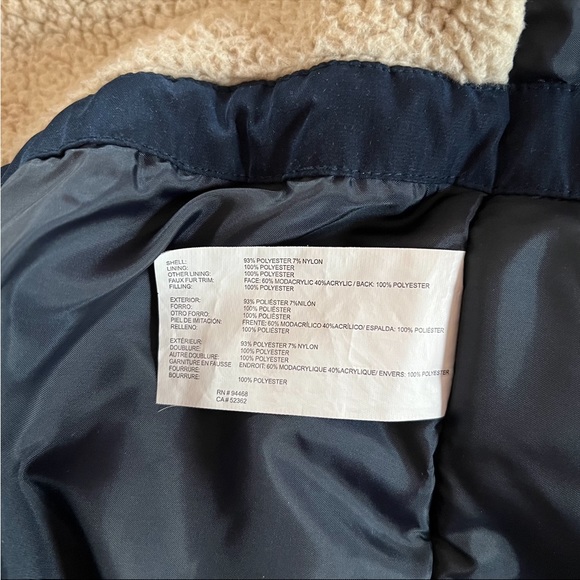 Women’s Nautica Navy Winter Puffer Jacket - Picture 9 of 10